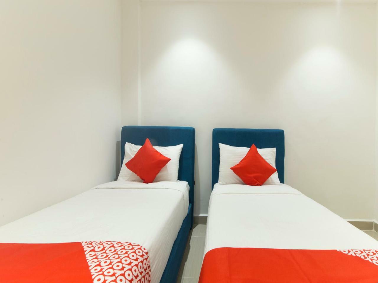 Oyo 90121 Summer House Bed & Cafe Kuala Lumpur Exterior foto