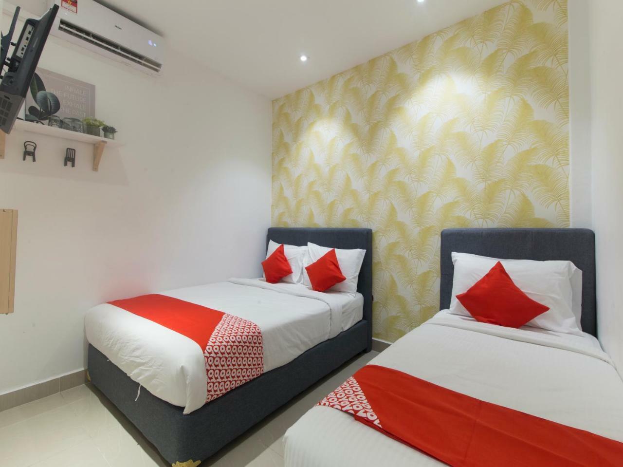 Oyo 90121 Summer House Bed & Cafe Kuala Lumpur Exterior foto